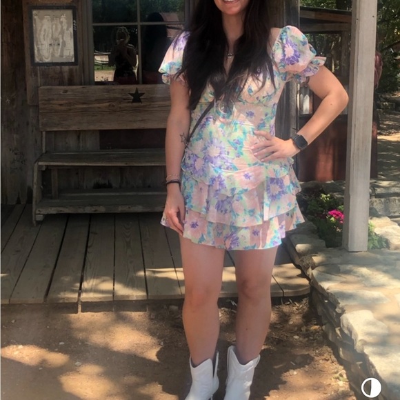 Western Floral Ruffle Romper - Picture 5 of 5